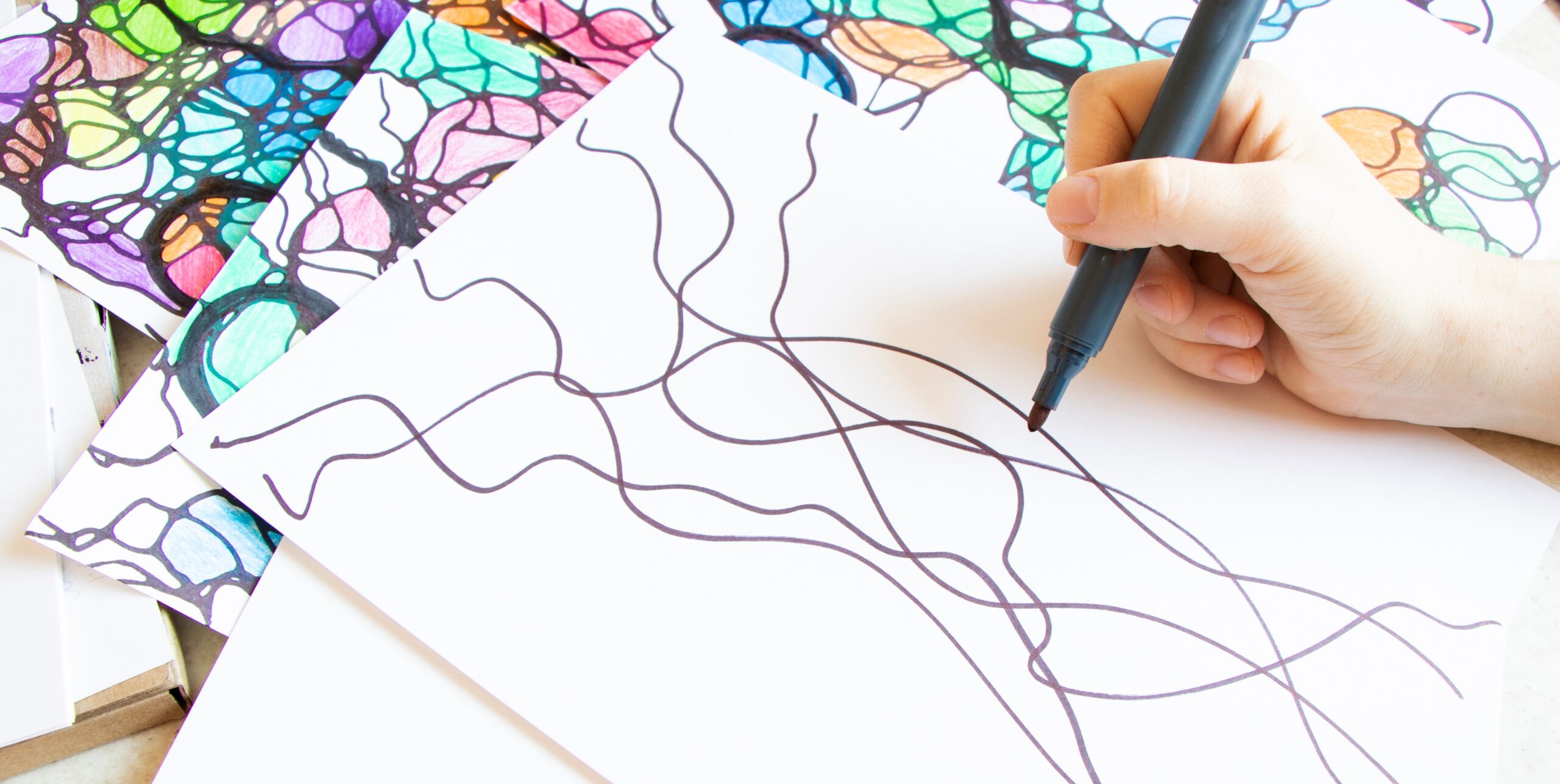 Close-up,Of,Female,Hands,Drawing,Neurographic,Art.,Mental,Health,,Adult